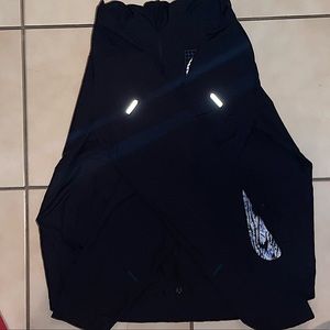 Nike Athletics Runner Windbreaker